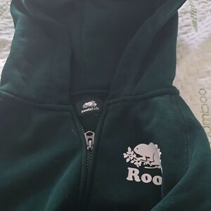 Roots kids hoodie size xl